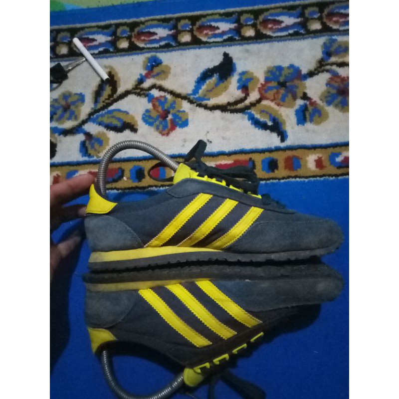 Jual sepatu adidas potosino rare item Shopee Indonesia