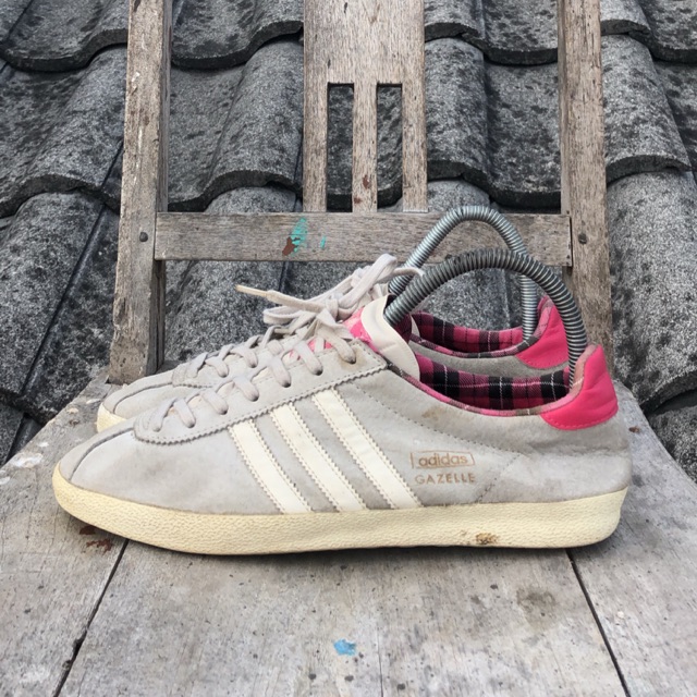 Harga adidas outlet gazelle og