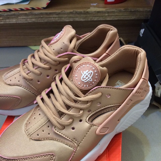 Jual NIKE AIR HUARACHE ROSE GOLD Shopee Indonesia