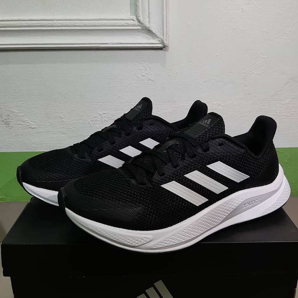 Foto sepatu shop adidas murah