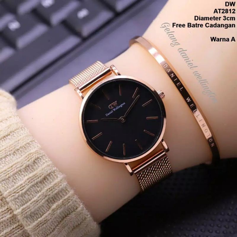 Jual JAM TANGAN UNISEX PRIA WANITA DW PREMIUM KULIT DIAMETER 4 CM