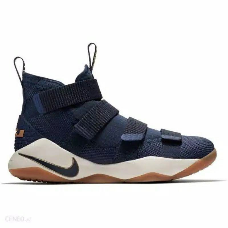 Harga nike 2025 lebron soldier 11