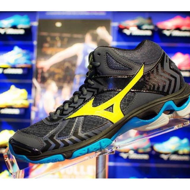 Sepatu mizuno on sale bolt 1