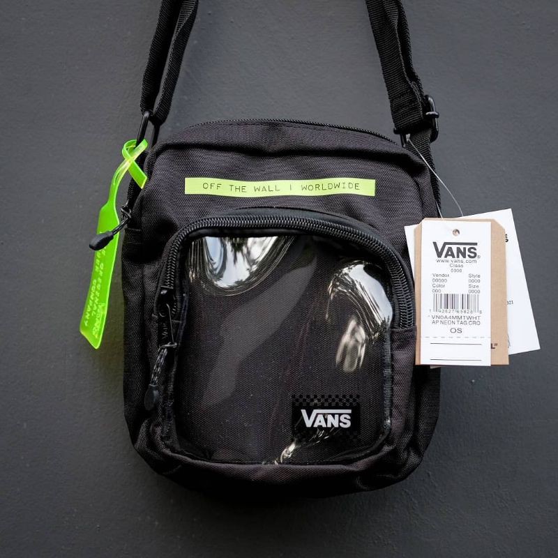 Harga sling best sale bag vans