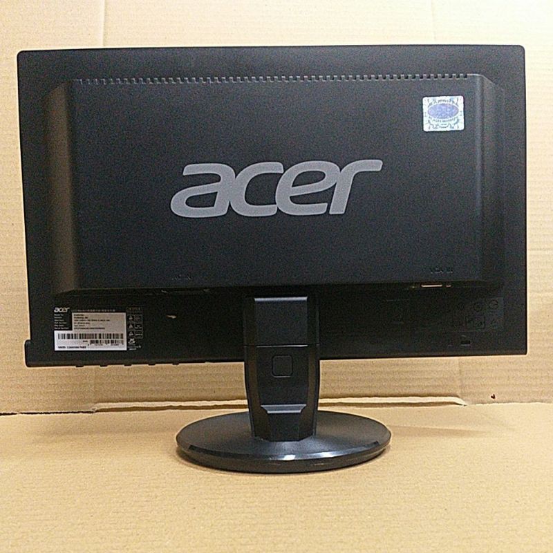 acer p166hql spesifikasi