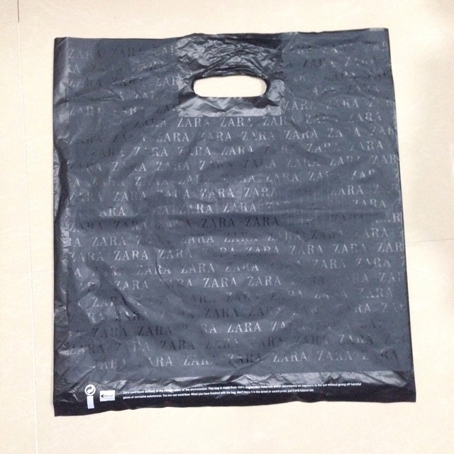 Plastic bag zara new arrivals