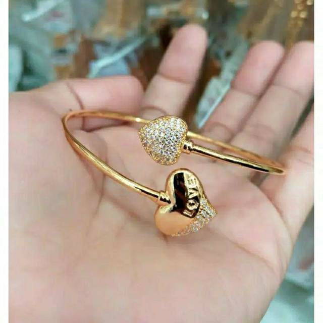 Produk Sentral Accessories Shopee Indonesia