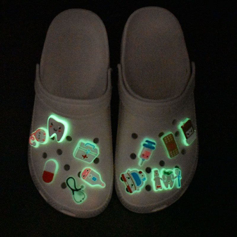 Jibbitz crocs 2025 shopee