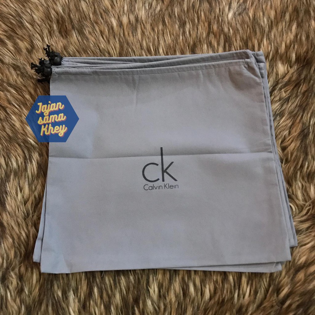 Calvin klein deals dust bag