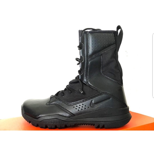 Jual shop nike sfb