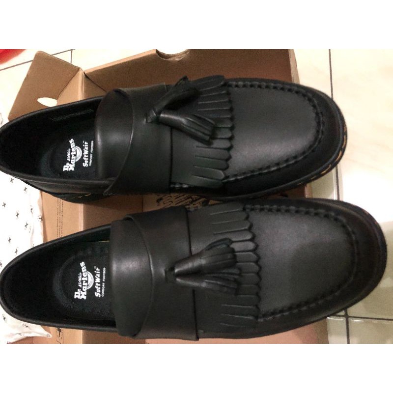 Edison dr hot sale martens