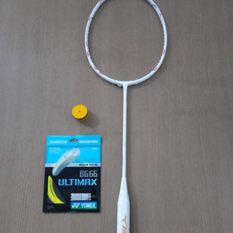 Altius tour hot sale badminton racket