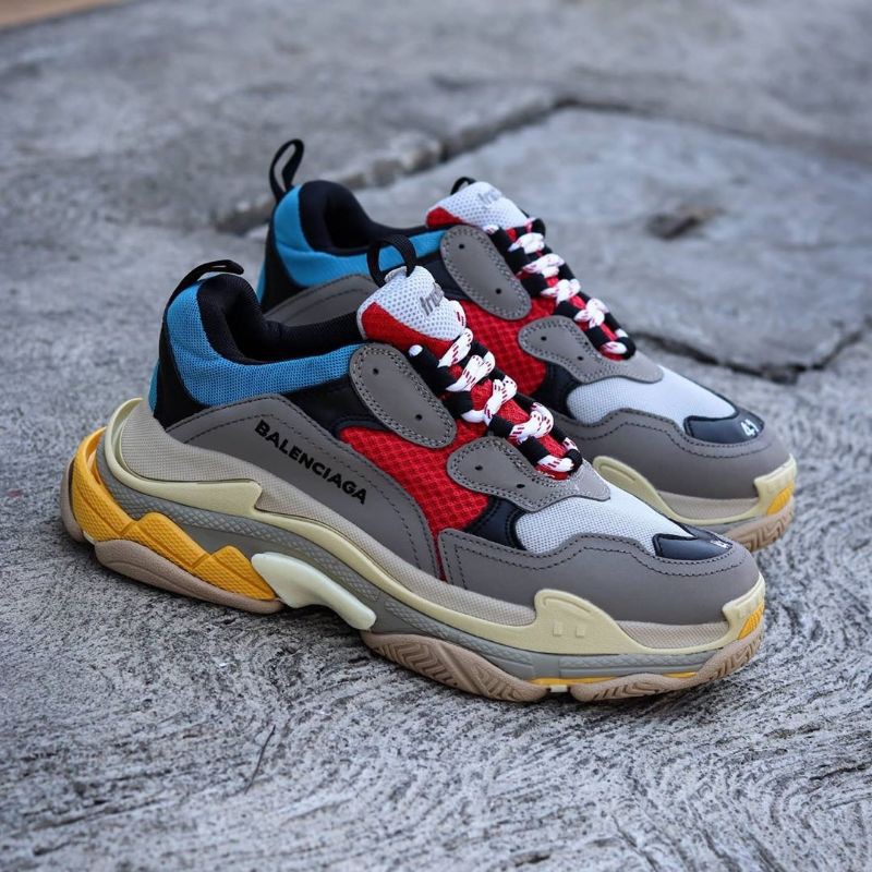 Balenciaga triple hot sale s multicolor