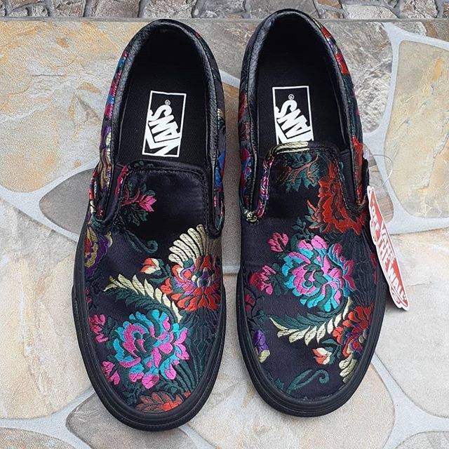 Vans festival hot sale satin black