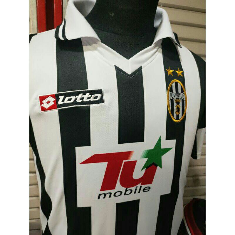 Juventus best sale jersey 2001