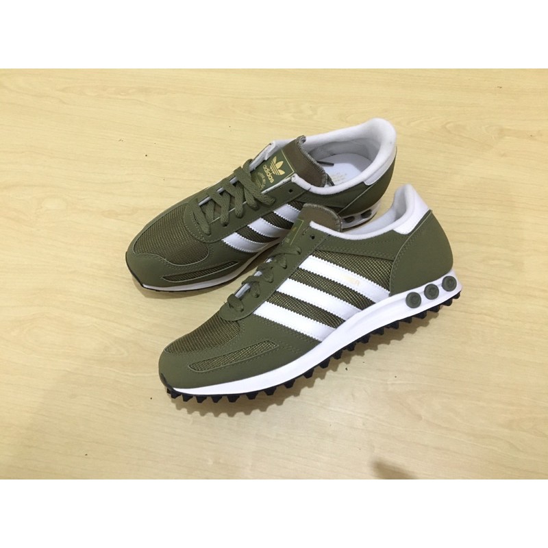 Adidas originals la outlet trainer khaki