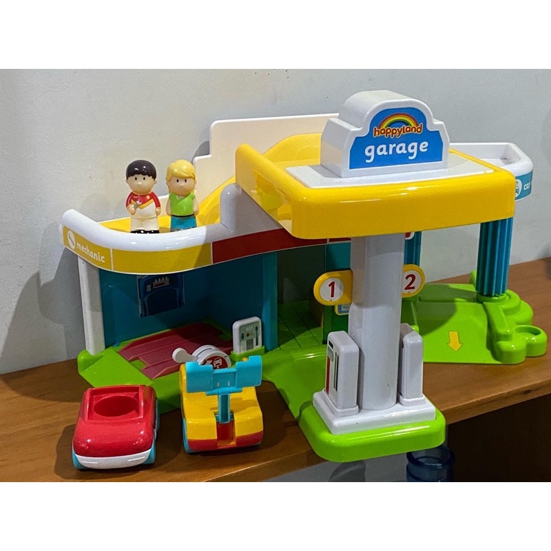 Happyland super sounds store garage