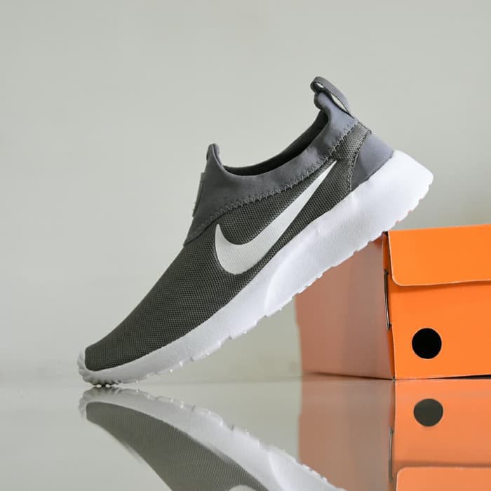 Sepatu nike clearance kaishi run