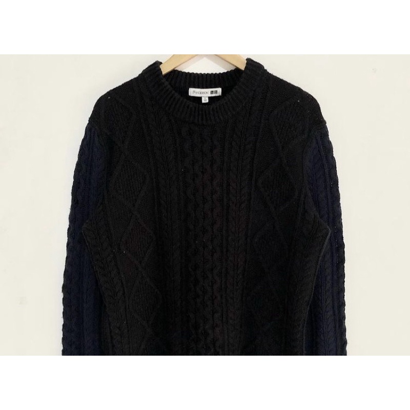 Uniqlo on sale cable knit