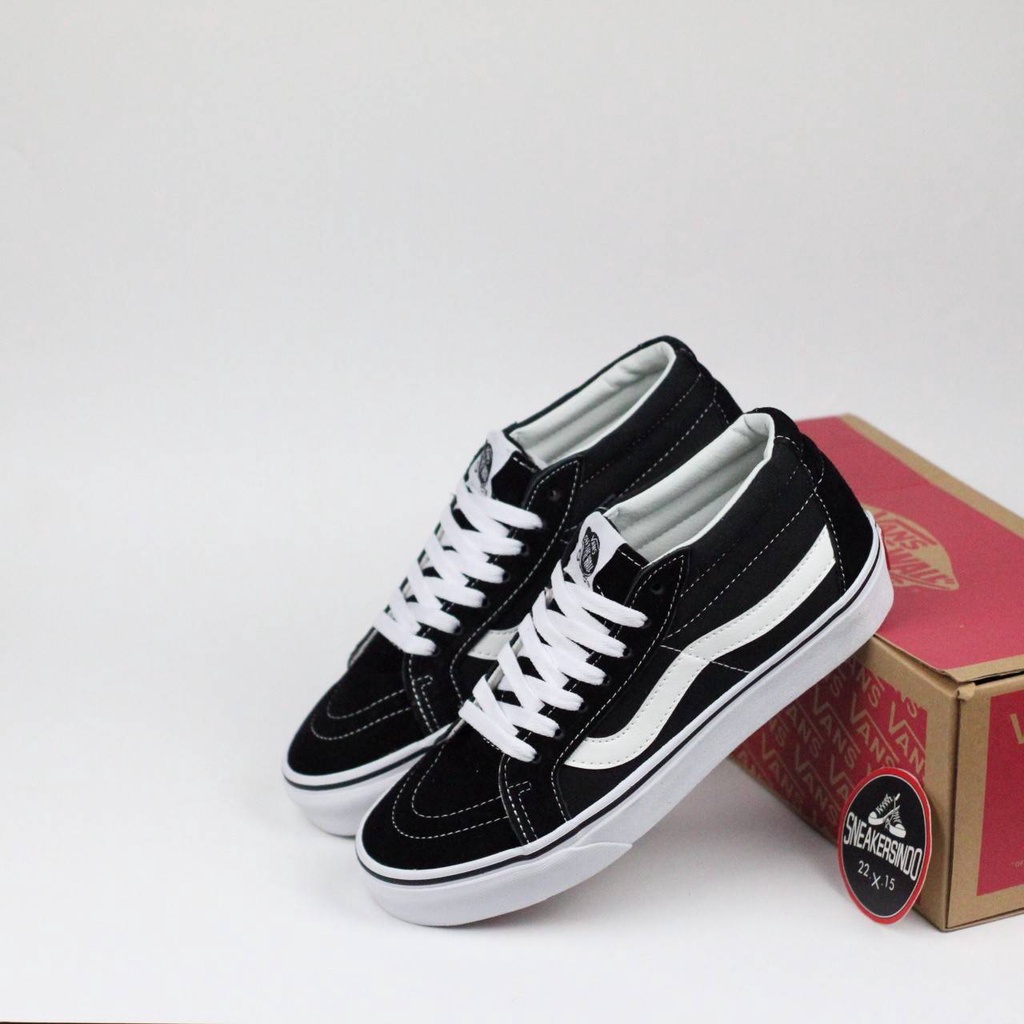 Sepatu shop vans sk8