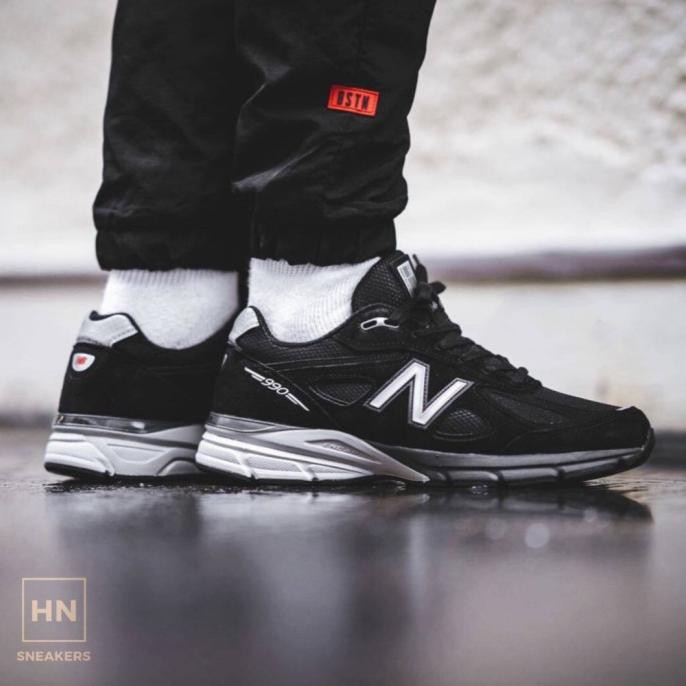 New balance best sale 990 black reflective