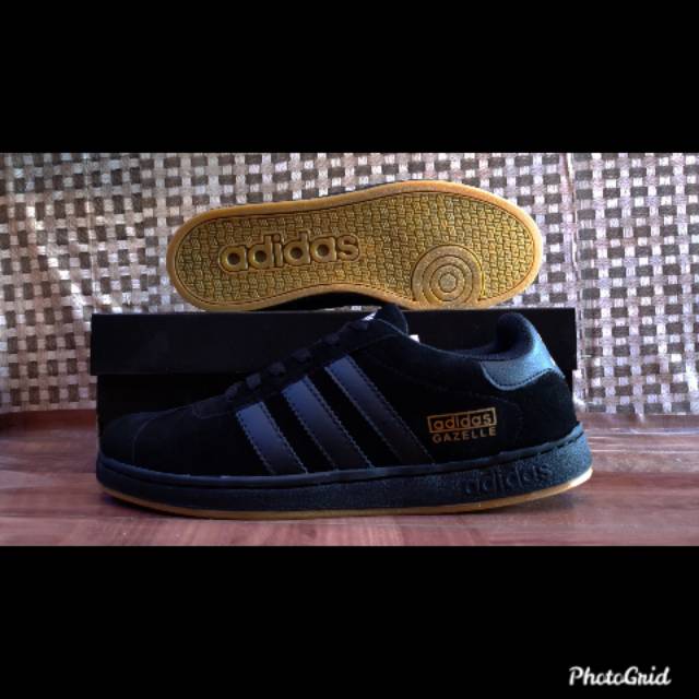 Adidas gazelle 2025 di bandung