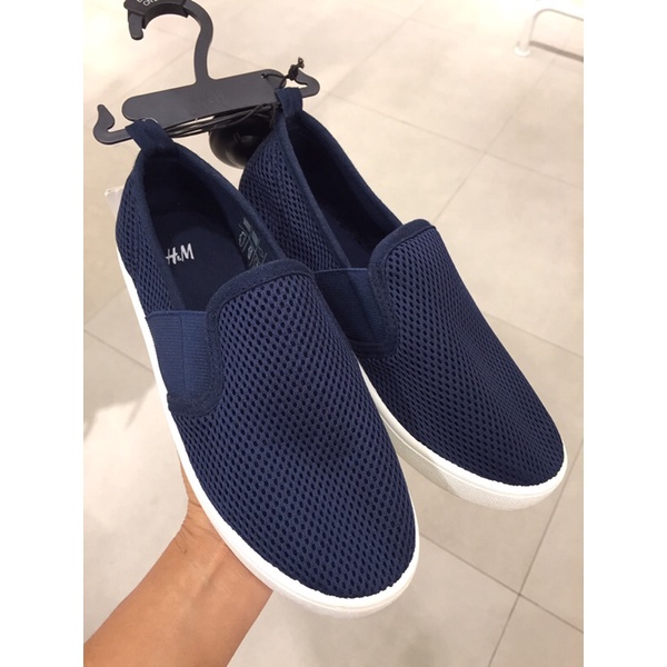 Sepatu slip hot sale on h&m