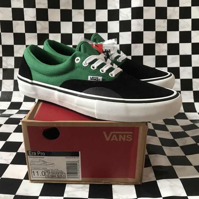 Vans era deals pro amazon