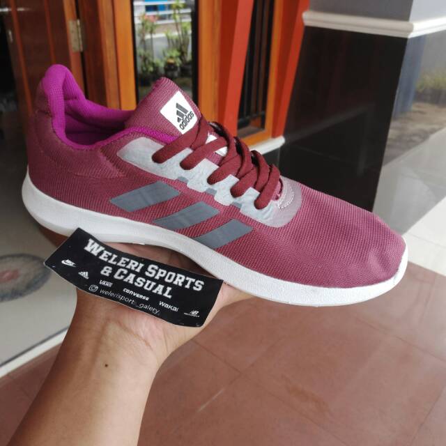 Adidas cosmic outlet maroon