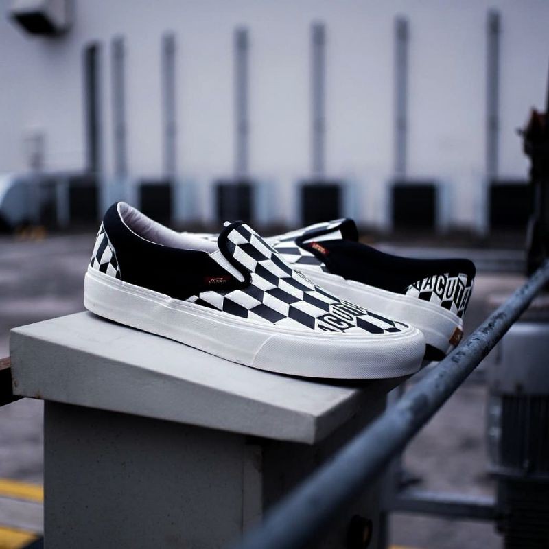 vans baracuta
