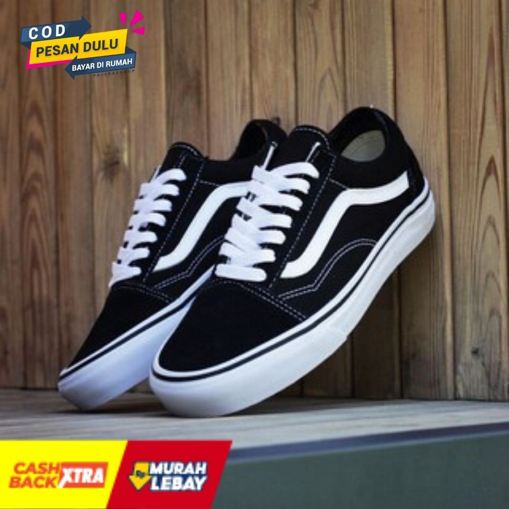 Vans hotsell 42 size