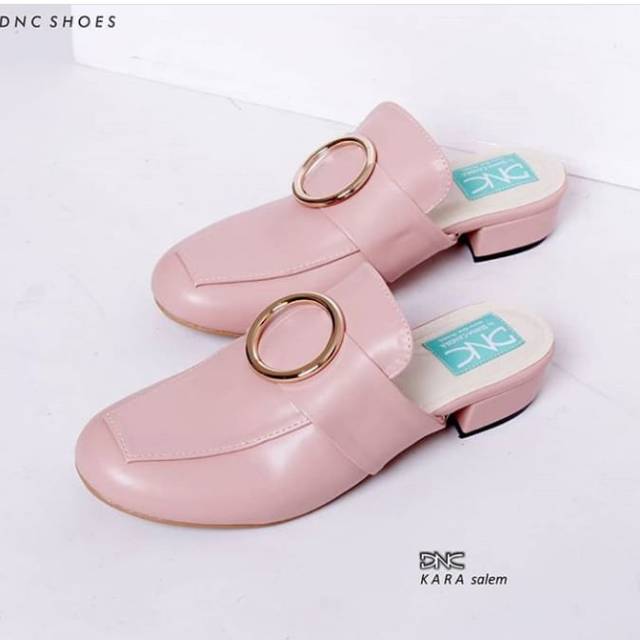 D n 2025 c shoes