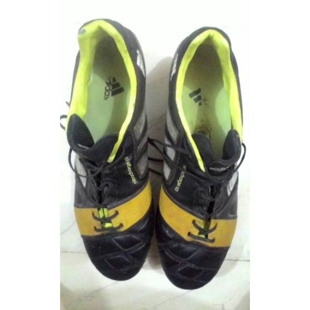 Sepatu bola shop adidas nitrocharge 2.0