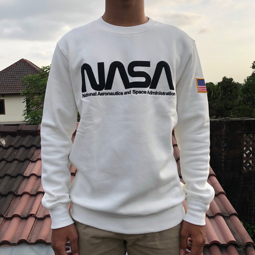 Crewneck nasa clearance