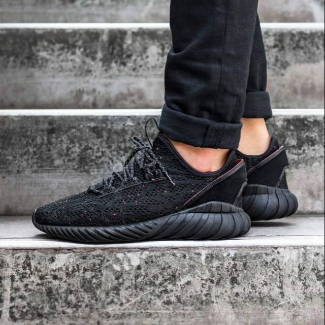 Adidas tubular doom outlet sock primeknit core black