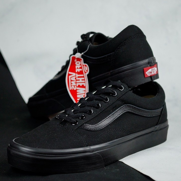 Sepatu vans 2025 original hitam