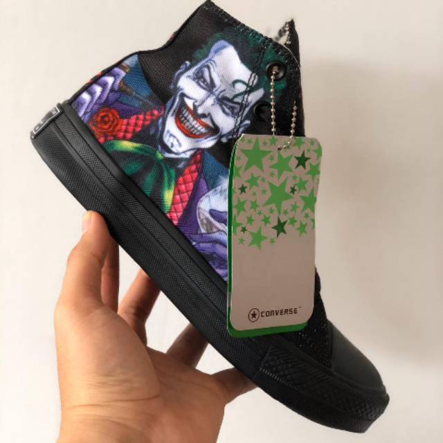 Sepatu hotsell converse joker