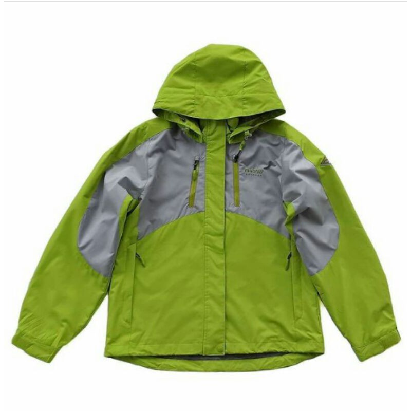 Superpipe slope interchange outlet jacket