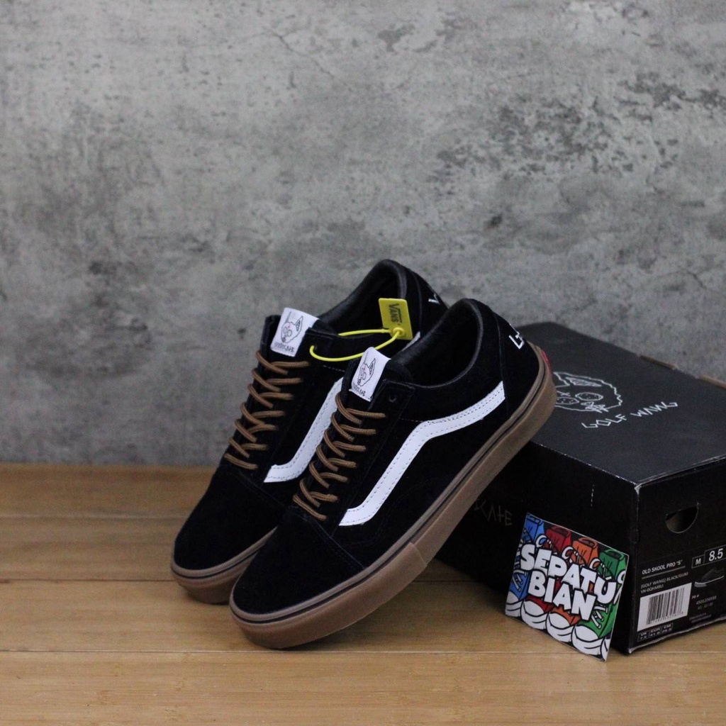 Golf wang 2024 vans black