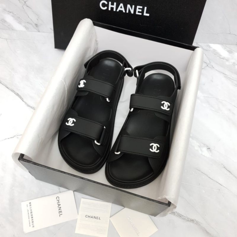 Sandal store chanel original