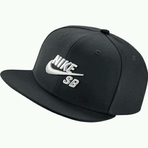 Topi 2025 nike sb