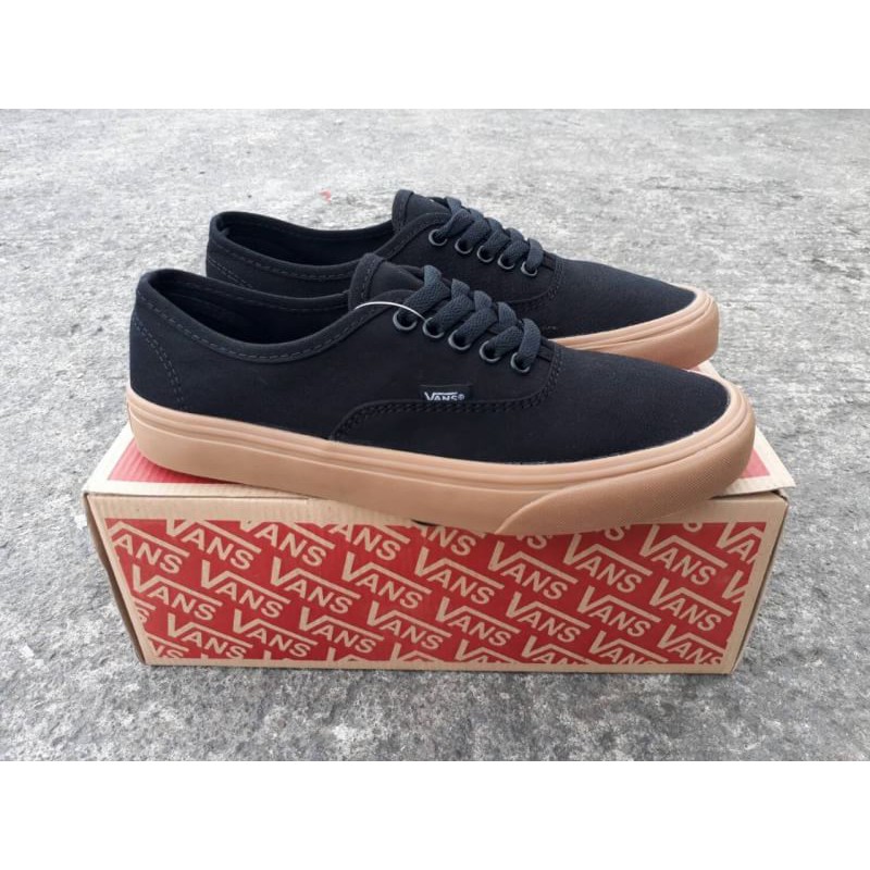 Vans authentic 2024 black gum icc