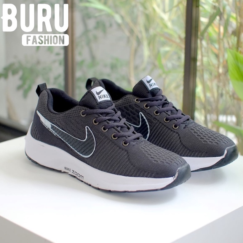 Sepatu nike clearance zoom air