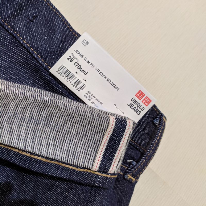 Celana store selvedge uniqlo