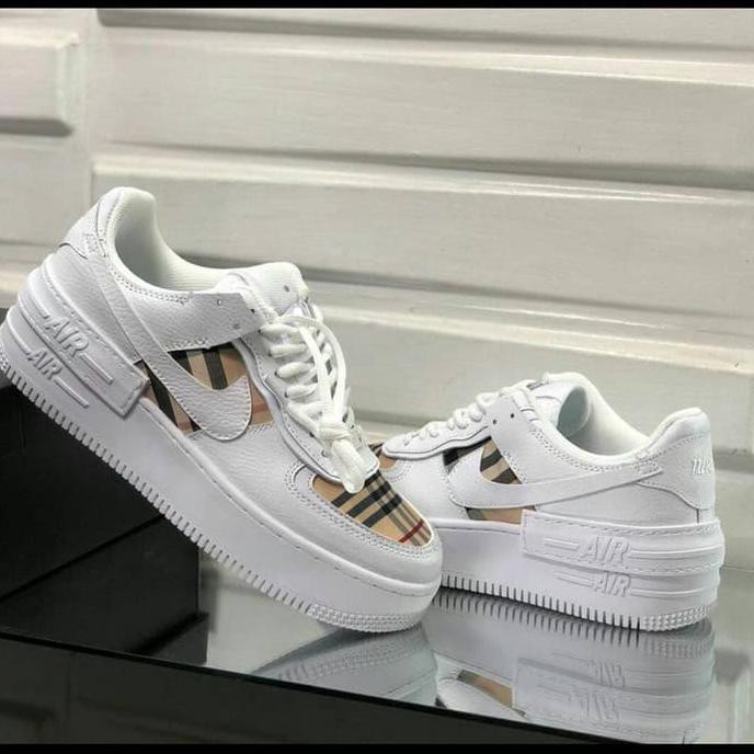 Jual Pulaukulur.Com2 Nike Air Force 1 Shadow X Burberry Sneakers