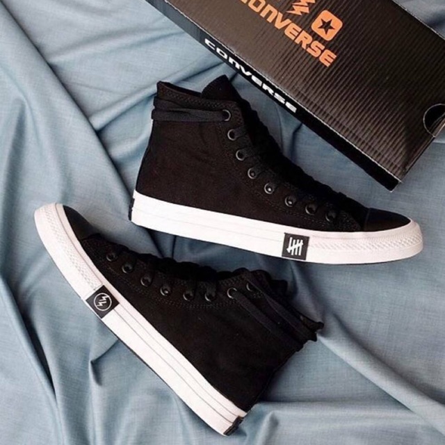 Converse x cheap undefeated high