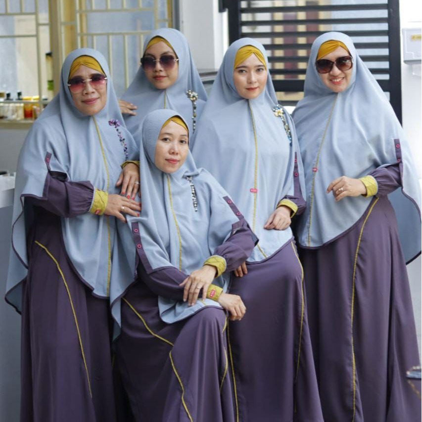 Produk PUSAT SERAGAM BRANDED | Shopee Indonesia
