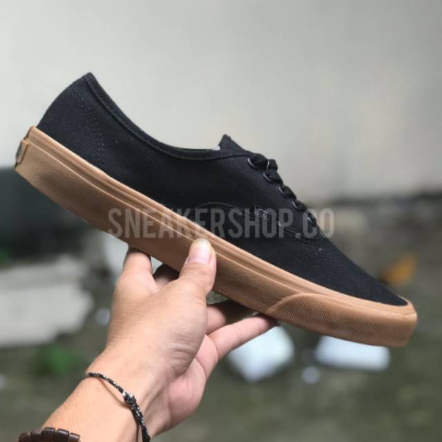 Jual Sepatu Vans Authentic Black Gum Pemium BNIB Made in China