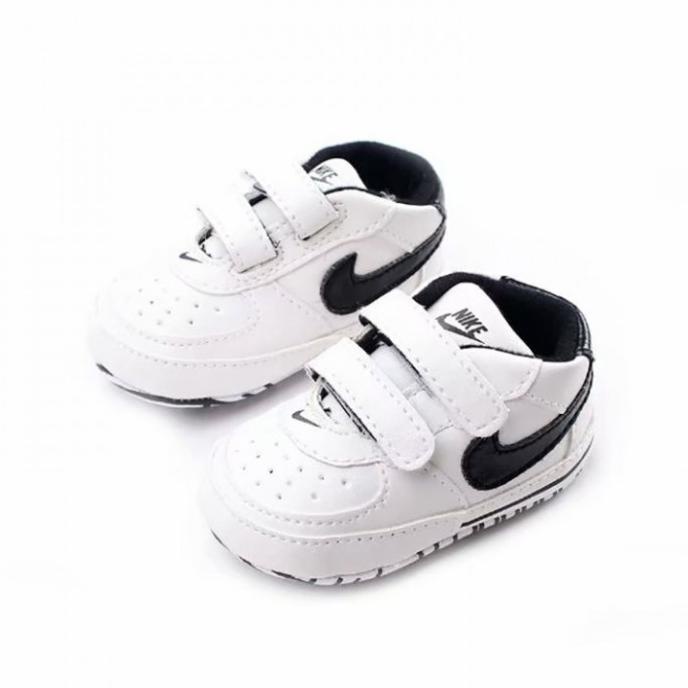 Nike prewalker new arrivals