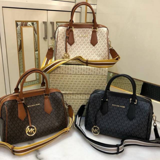 Michael kors outlet hayes duffle